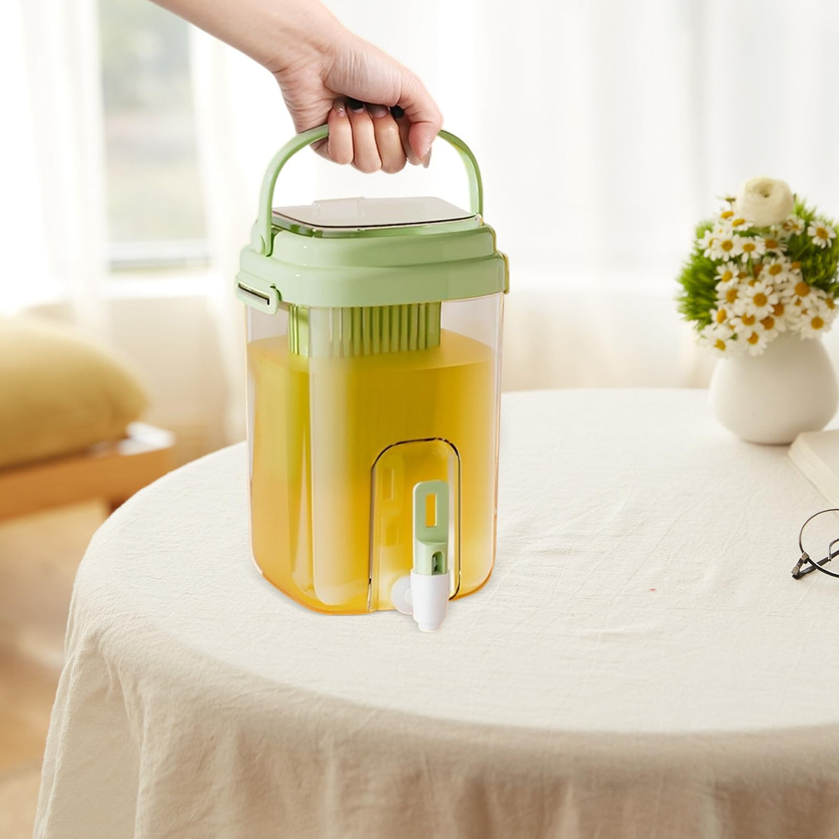 Green 2L Drink Dispenser with Faucet Q264