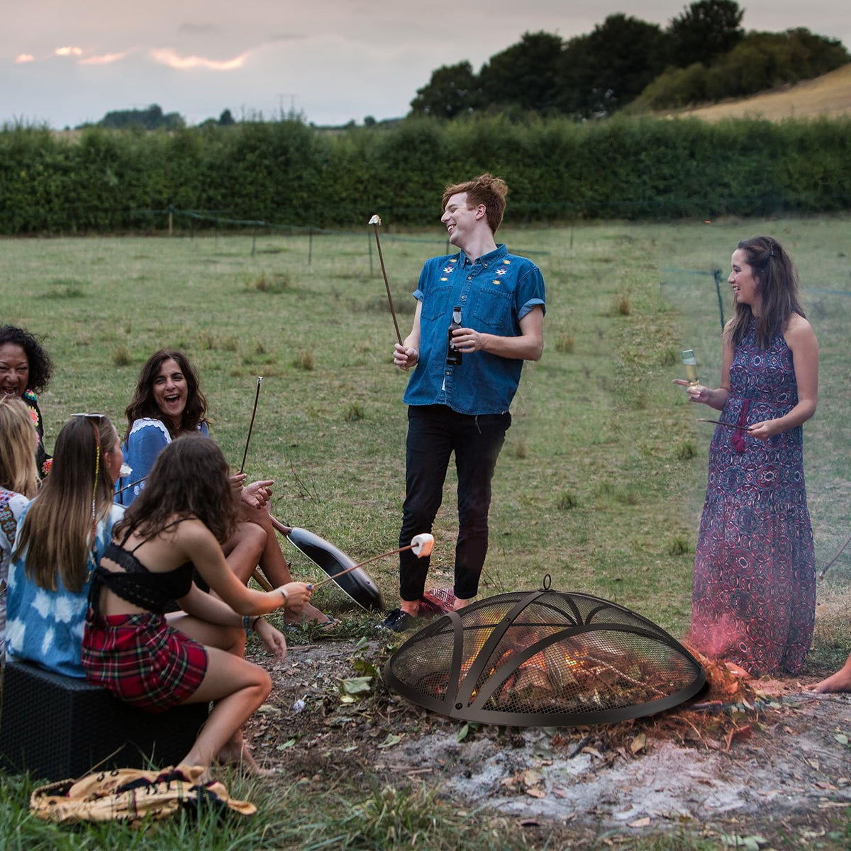 32In Reinforced Steel Round Fire Pit Screen Cover N941